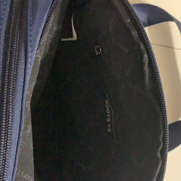 Roots73 Cross Body bag - Picture 5 of 8